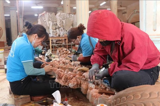 Đưa tinh hoa gỗ Đồng Kỵ lên sàn thương mại điện tử