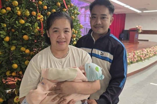 Bạn đọc giúp hơn 542 triệu đồng, tiếp sức bé Chí Bình về nhà đón Tết