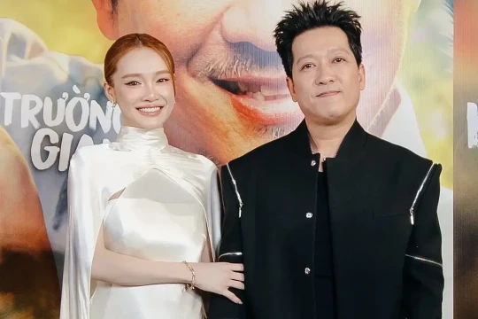 Nhã Phương tái xuất sau một tháng sinh con