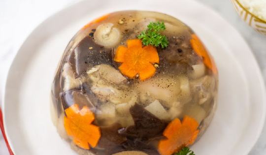 Muốn thịt đông chuẩn vị Tết, trong veo đẹp mắt đừng quên cho thêm thứ này