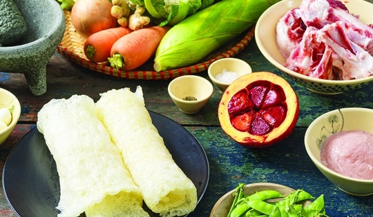 GÓI MÙI TẾT TRONG NẾP NHÀ