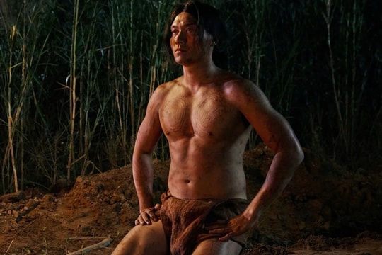 Phim Việt 'Huyền tình Dạ Trạch' thu 240 triệu đồng