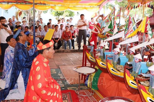 Đặc khu Lý Sơn trùng tu, tôn tạo di tích văn hóa phục vụ du lịch