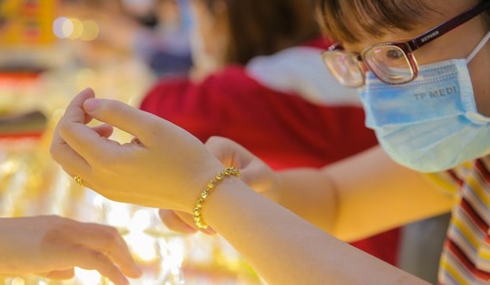 Khách giao dịch vàng từ 5 triệu đồng trở lên phải chuyển khoản