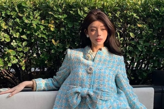 Cách phối đồ đi chơi Tết đơn giản và sang