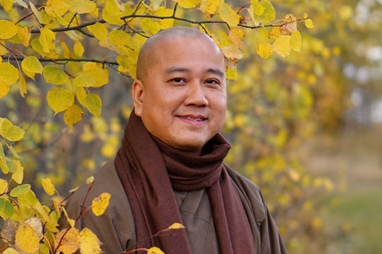 Nhà sư Thích Pháp Hòa ra sách về tháo gỡ bế tắc