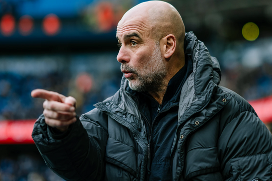 Guardiola chê Man City thắng nhàm chán ở Cup FA