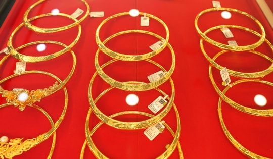 Giá vàng hôm nay 15-2: Dự báo mới nhất về vàng những ngày Tết