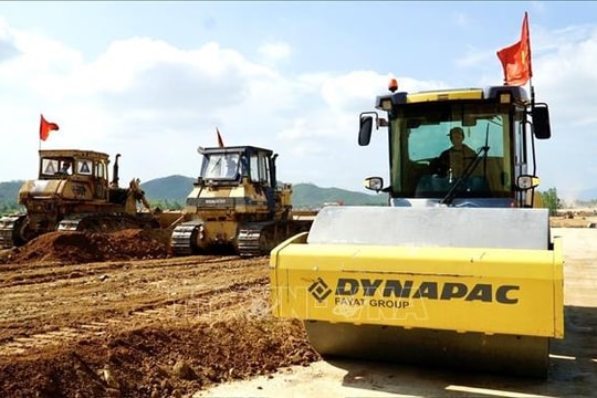 Mùa Xuân trên công trường Cảng hàng không Phù Cát