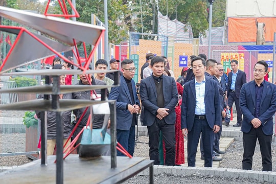 Bố trí bãi xe 800 m2 gần Hồ Gươm phục vụ người dân dịp Tết