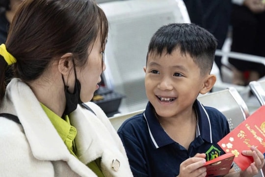 Ước mơ của công nhân xa quê, chuyện từ 12 triệu phần quà