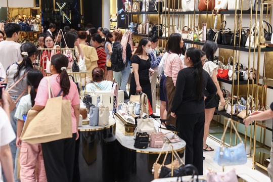 Mặt bằng bán lẻ trung tâm TP HCM giá cao vẫn đắt khách thuê