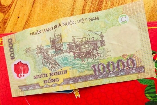 Treo biển 'chỉ nhận lì xì dưới 20 K' để khách bớt áp lực