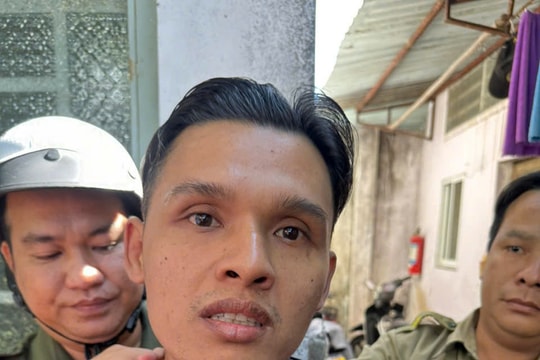 Kề dao cướp dây chuyền của người phụ nữ ngày cận Tết