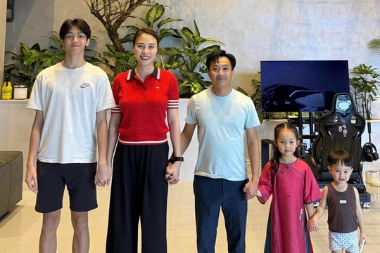 Hình ảnh gây chú ý của gia đình ông Nguyễn Quốc Cường