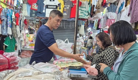 Bước ngoặt bỏ thuế khoán với hộ kinh doanh, mở lối "lên đời" doanh nghiệp