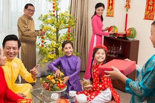 Lì xì ngày Tết: Niềm vui hay là một nỗi lo?