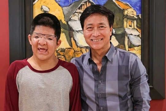 Nghệ sĩ Quốc Tuấn: 'Bôm đi được hơn nửa chặng đường tự lập'