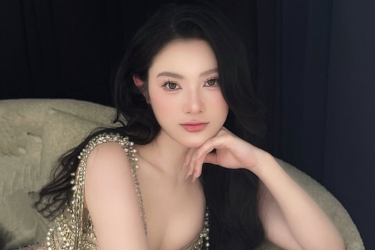 Thanh Sơn hẹn hò hoa khôi kém 15 tuổi?