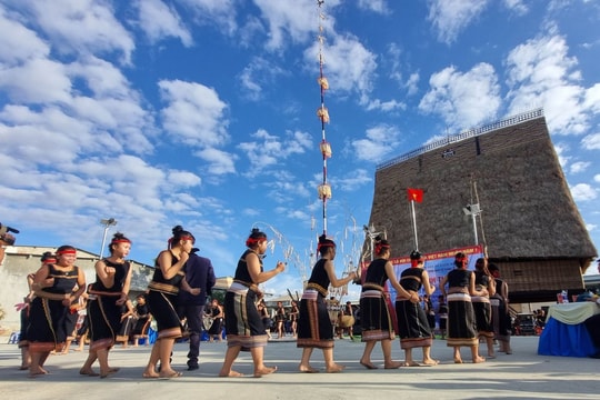 Nghị quyết 80-NQ/TW: Định vị văn hóa là trụ cột phát triển và khơi thông nguồn lực nội sinh của dân tộc