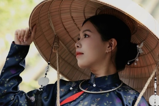 Gìn giữ dòng chảy di sản trong nếp áo xưa