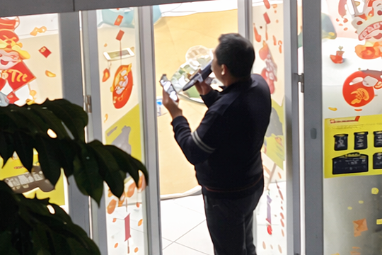 Ám ảnh vì hàng xóm hát karaoke xuyên Tết