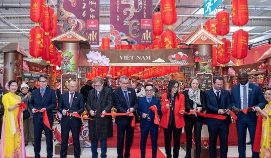 Tham tán kể chuyện đưa hàng Việt ra thế giới