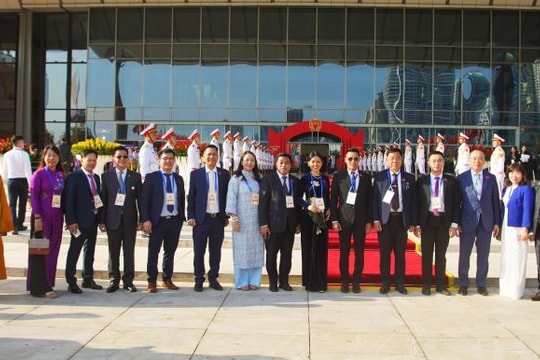 Những 'viên gạch hồng' trên khắp hành tinh