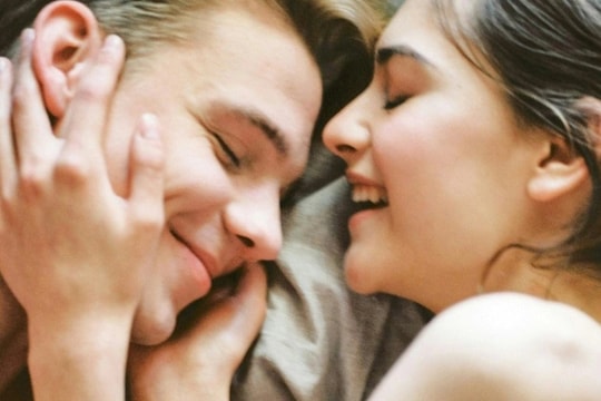 "Ngã" vào đàn ông đã có vợ 1 đêm, tôi không sao dứt ra được