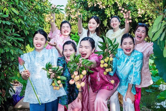 Hạnh phúc của nàng dâu có 7 chị chồng