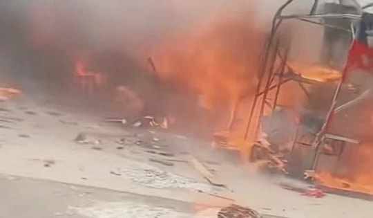 Nổ lớn tại cửa hàng bán pháo hoa, 8 người tử vong