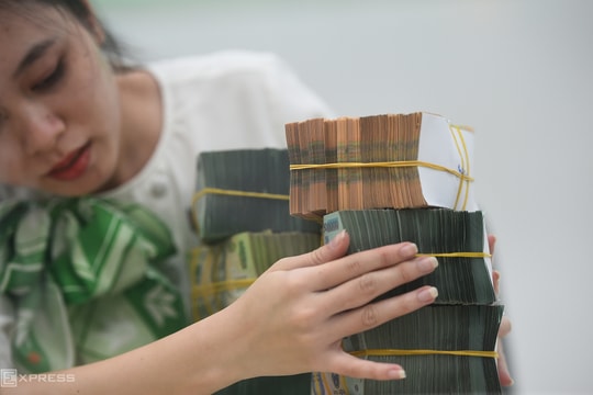 Bạn nên phân bổ tiền đầu tư như thế nào?