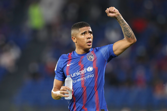 Malaysia sắp có thêm cầu thủ nhập tịch đấu Việt Nam