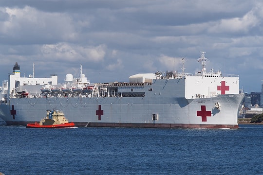 Greenland tuyên bố không cần tàu bệnh viện Mỹ