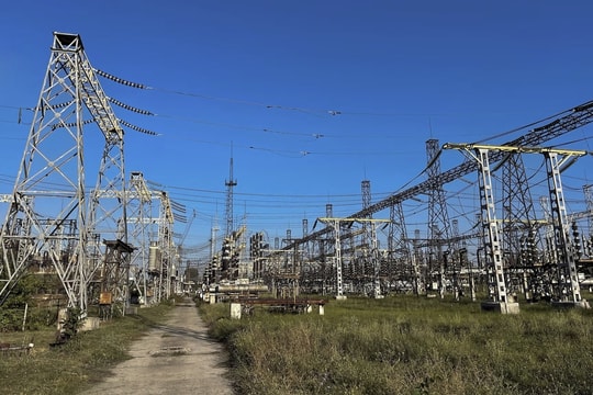 Ukraine chỉ trích Hungary, Slovakia 'tống tiền' vì dọa cắt điện