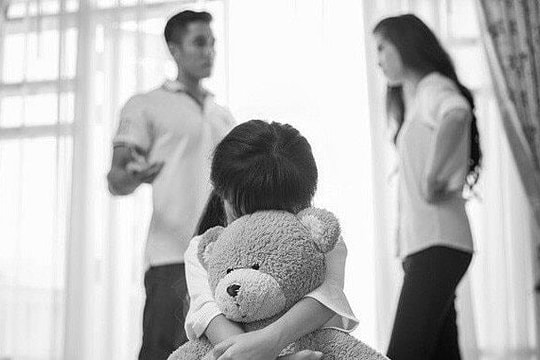 Những vụ kiện lạ