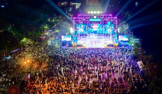 Du lịch Cần Thơ và Đồng Tháp "bùng nổ"