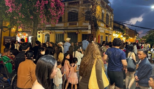 Đà Nẵng thu được số tiền “khủng” trong dịp Tết