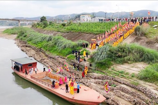 Bảo tồn và phát huy các lễ hội truyền thống