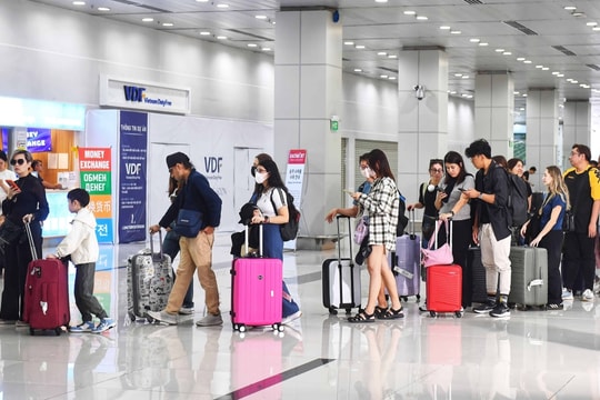 Sân bay Phú Quốc đón lượng khách Tết cao nhất 14 năm