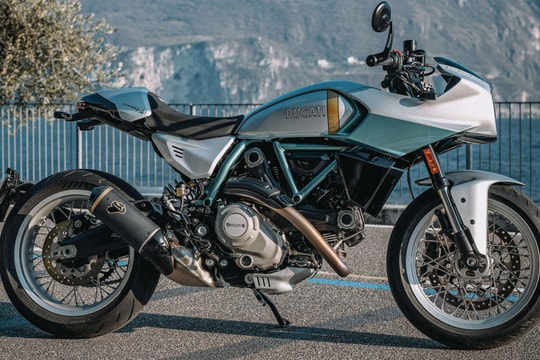 Ducati Formula Sport 73 2026 - sống lại một huyền thoại