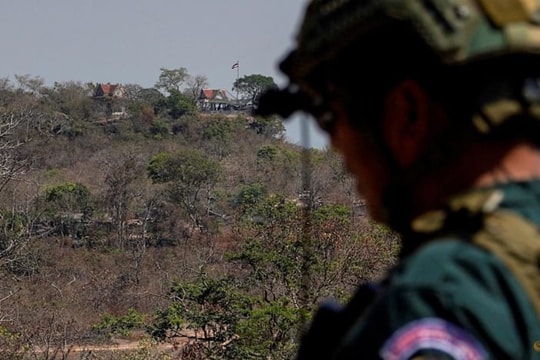 Thái Lan - Campuchia 'phóng lựu đạn' ở biên giới