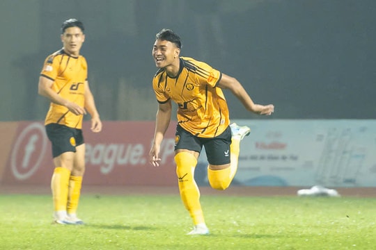 Chưa từng có trong lịch sử V.League: CLB Thanh Hóa thay thủ môn vào làm tiền đạo