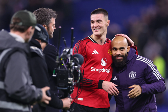 8 điểm nhấn vòng 27 Ngoại hạng Anh