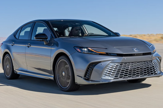 Các hãng xe Mỹ dần trở lại với dòng sedan