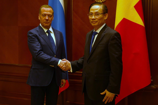 Đặc phái viên của Tổng Bí thư Tô Lâm hội kiến các lãnh đạo Nga