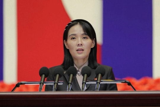 Em gái ông Kim Jong-un được thăng chức