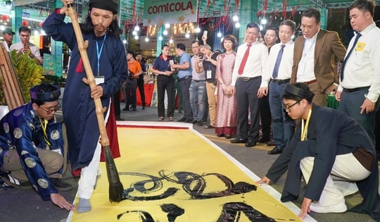 Hơn 1 triệu lượt khách đến Lễ hội Đường sách dịp Tết, doanh thu gần 8,2 tỷ đồng