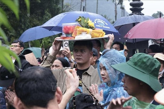 Xử lý nghiêm hành vi 'chặt chém' dịp lễ hội đầu năm