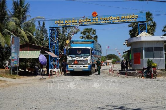 Đồng Tháp phát triển thương mại biên giới